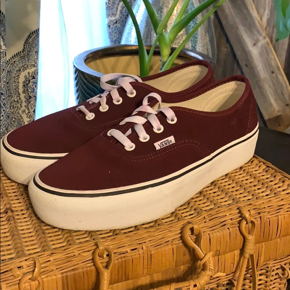 Women’s platform vans